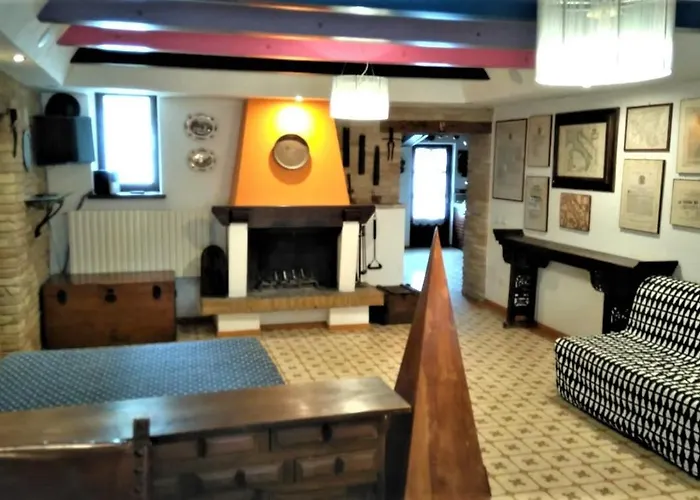 Casale Civetta Апартаменти *